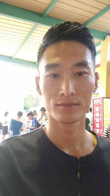 难得糊涂的第一张照片--营口残疾人相亲网