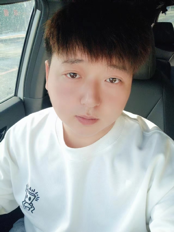 可乐加冰的第一张照片--营口残疾人相亲网